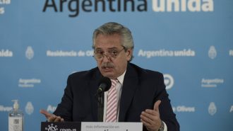 Argentina firma acuerdos ferroviarios con China por 4.695 millones de dólares