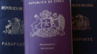 Embajada china cuestionó “seriedad” de la licitación de los pasaportes en Chile