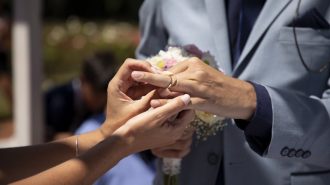 China inicia campaña contra las dotes matrimoniales en áreas rurales