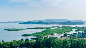 China destaca que restauración del ecosistema acuático aumenta sensación de felicidad del pueblo