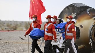 Sanos y salvos: El regreso de los tres astronautas chinos