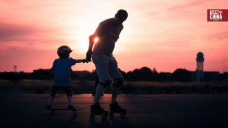 La pasión por el deporte se puede transmitir de padres a hijos, según estudio chino