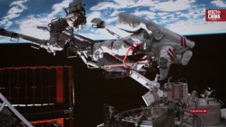 Astronautas chinos realizan entrenamientos clave y experimentos en estación espacial