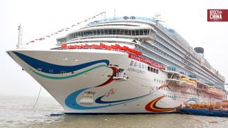 Segundo gran crucero de fabricación nacional de China completó prueba inaugural en el mar