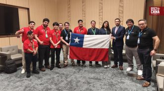 Efecto China: La trastienda de la hazaña chilena en el mundial tecnológico de Shenzhen