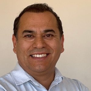 Christian Villalobos Almendares, @NegociarconChina, consultor Easytrader, autor, comunicador