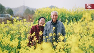 La tradición china que enseña a cuidar y respetar a los adultos mayores