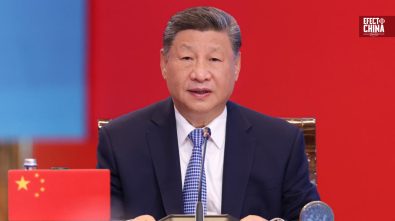 Xi insta a unir fuerza de los chinos en ultramar para construir un país poderoso y avanzar en revitalización nacional