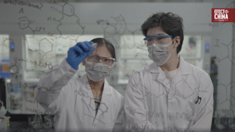 China alcanza récord mundial en licencias de medicamentos innovadores