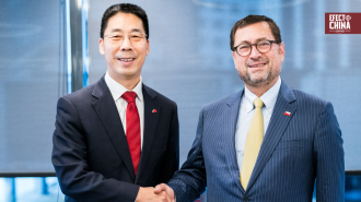 Embajador Niu llama a proteger la cooperación Chile-China ante presiones externas