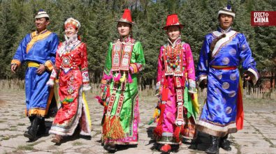 Pueblo yugur de China: historia y tradiciones de una cultura ligada a la Ruta de la Seda